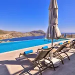 Luxury 5 Bedroom With Heated Infinity Pool & Amazing Sea Views * Kas