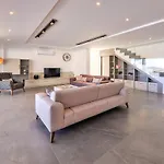 Luxury 5 Bedroom With Heated Infinity Pool & Amazing Sea Views Kas