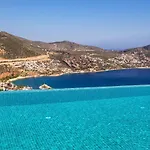 Villa Luxury 5 Bedroom With Heated Infinity Pool & Amazing Sea Views Kaş