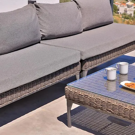 Luxury 5 Bedroom With Heated Infinity Pool & Amazing Sea Views וילה *