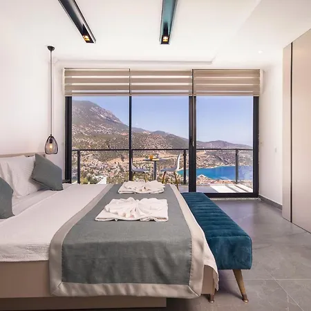 Villa Luxury 5 Bedroom With Heated Infinity Pool & Amazing Sea Views Kas