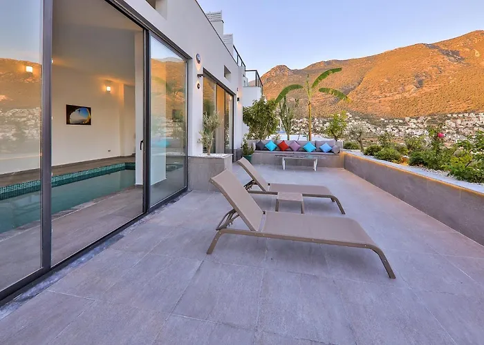 Luxury 5 Bedroom With Heated Infinity Pool & Amazing Sea Views Villa Kas