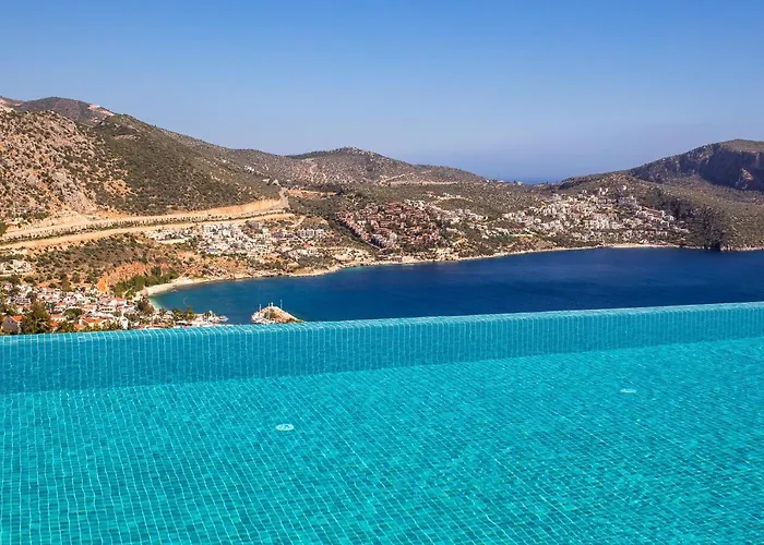 Villa Luxury 5 Bedroom With Heated Infinity Pool & Amazing Sea Views Kas