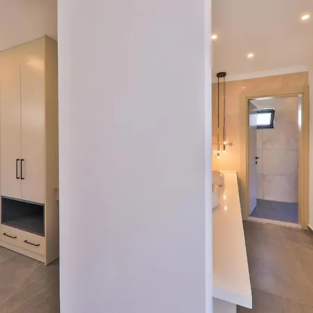 Luxury 5 Bedroom With Heated Infinity Pool & Amazing Sea Views Kas