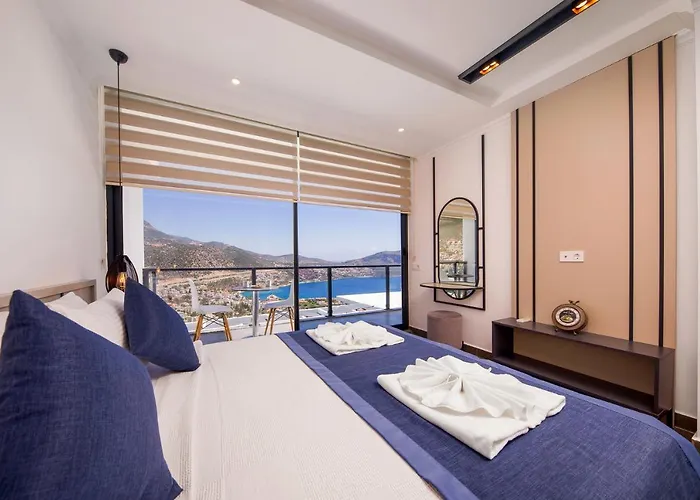 Luxury 5 Bedroom With Heated Infinity Pool & Amazing Sea Views Vila Kaş