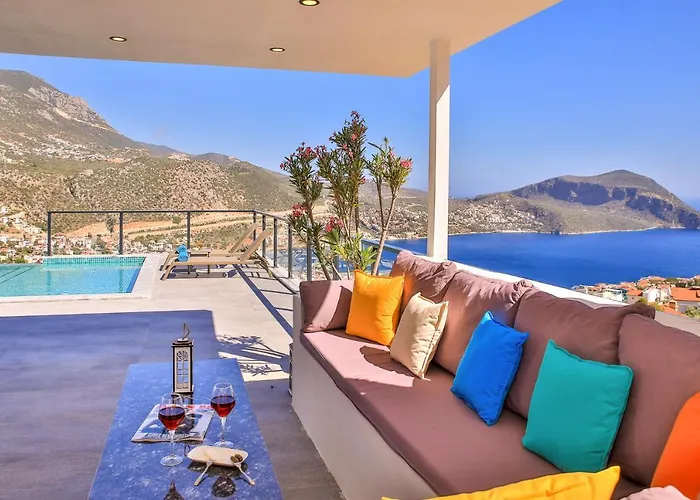 Luxury 5 Bedroom With Heated Infinity Pool & Amazing Sea Views Kaş