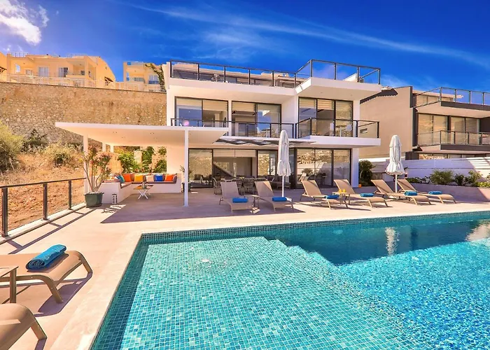 Luxury 5 Bedroom With Heated Infinity Pool & Amazing Sea Views * Kaş