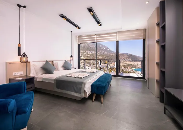 Vila Luxury 5 Bedroom With Heated Infinity Pool & Amazing Sea Views *