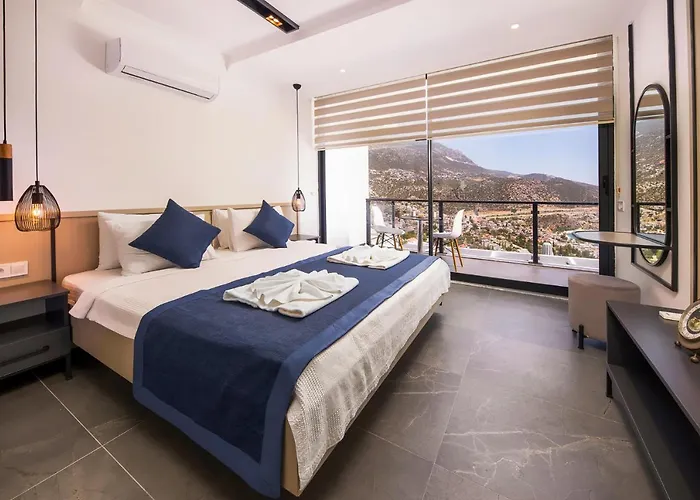 Luxury 5 Bedroom With Heated Infinity Pool & Amazing Sea Views Kaş